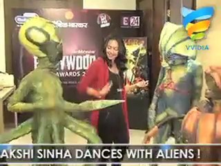 Sonakshi Sinha dances with Aliens !