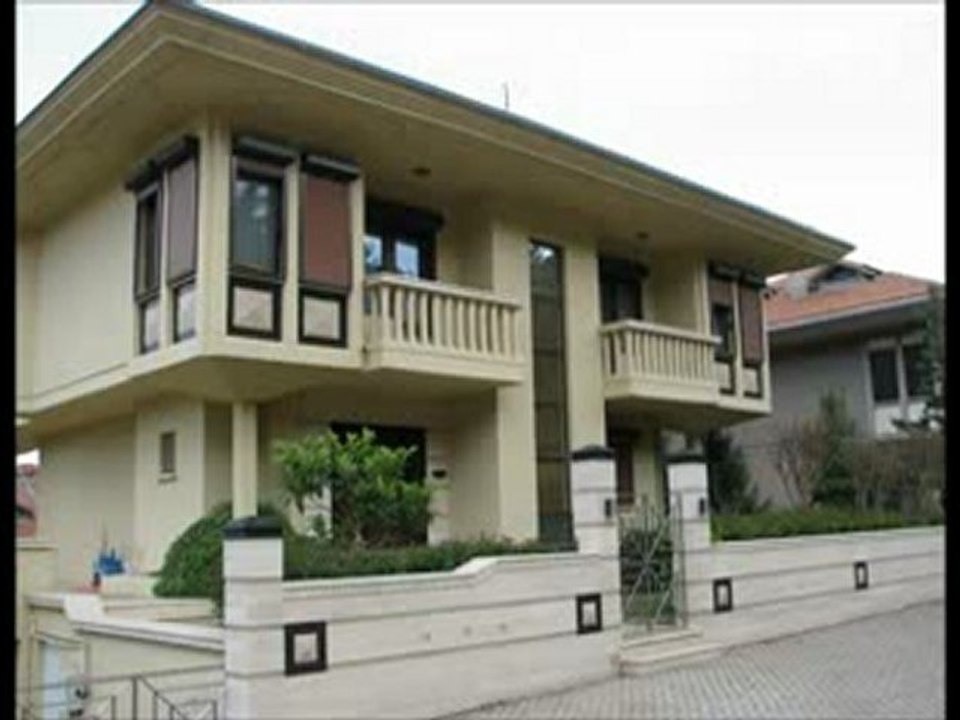 "BİZE  HARPUTLU  DERLER  BİZ ÇEKMEYİZ BU NAZI "