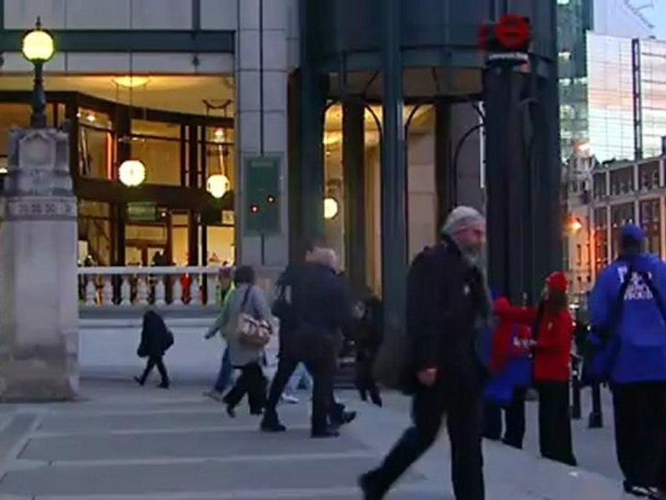 Twilight's Myanna Buring to join Downton Abbey