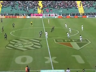 São Paulo derrota o Figueirense e vence 1ª com Ney Franco - 22/07/2012