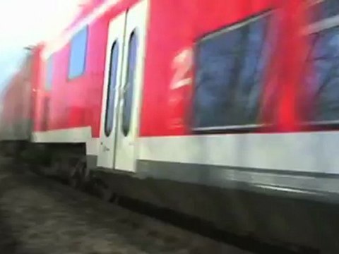 Züge bei Rheinbrohl, 2x WLB Taurus, MRCE 185, 155, SNCF Prima, Railion 185, 3x 143, 4x 425