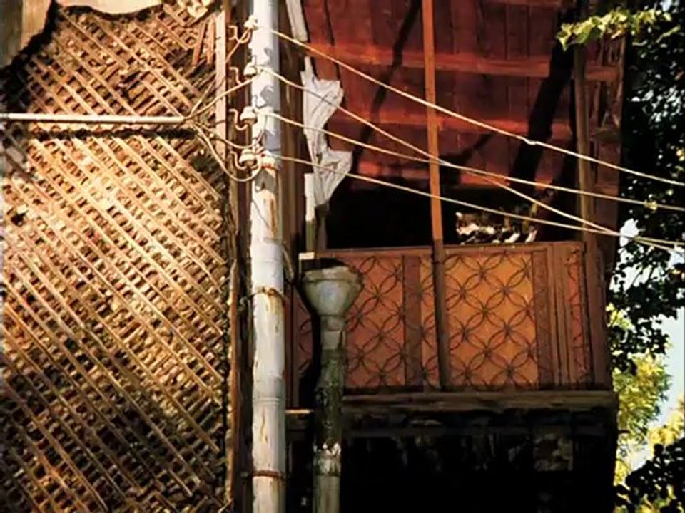 Что ты осень сделала с нами - Служебный роман