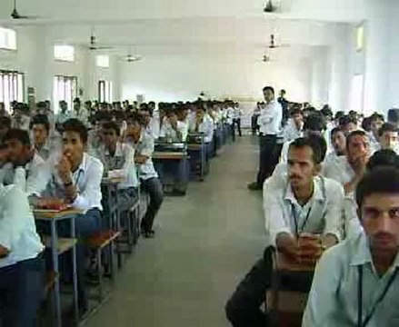 BLOOD DONATION MOTIVATION AT VIKAS ENGINEERING COLLEGE NUNNA FOR MEGA BLOOD DONATION CAMP ON 25-07-2012 AT VJW