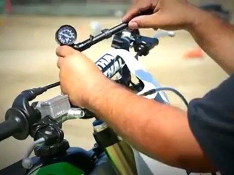 Racer X Tested: 2013 KX450F