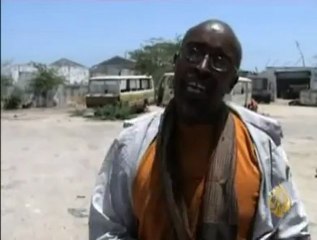 الأمم المتحدة تسلم الصومال سيارات ومعدات