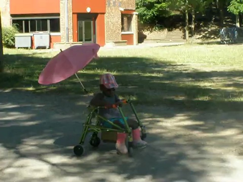 Parcours de quilles .... 2 pas ....