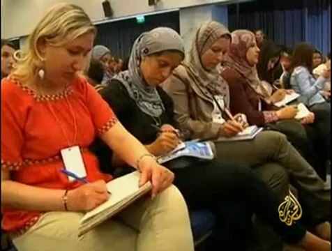 جبهة التحرير الوطني تتصدر نتائج الانتخابات في الجزائر