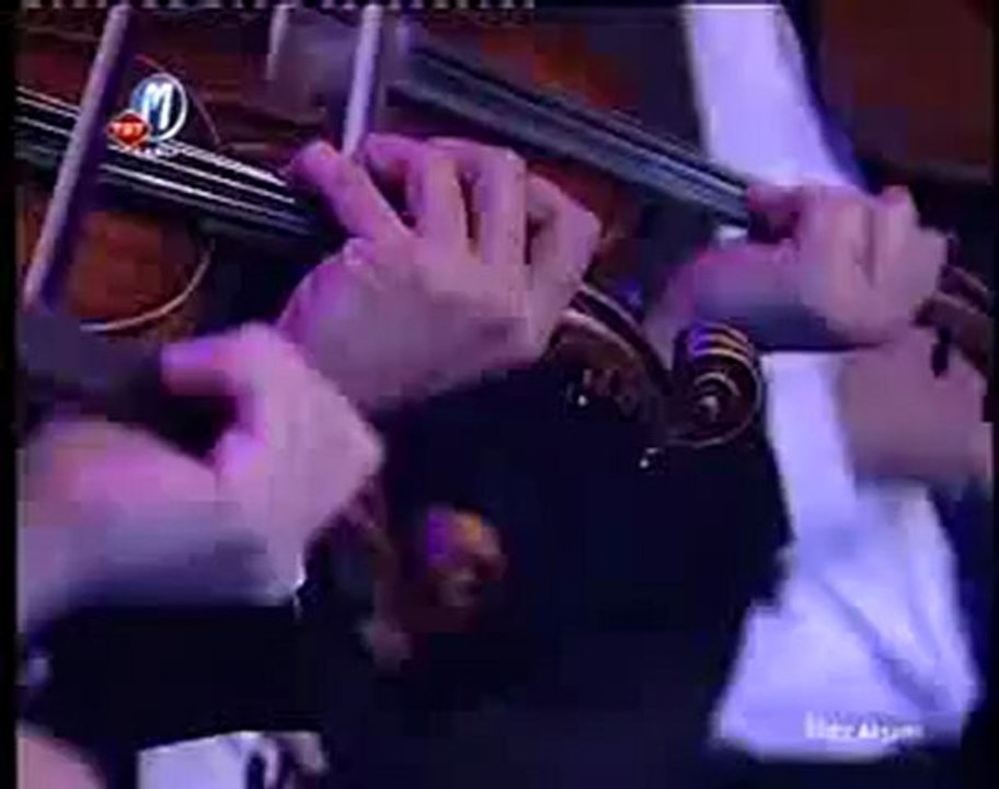 Muazzez  Ersoy     " Veda   Busesi "