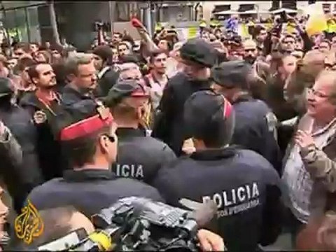 Pope calls for 'traditional' values in Spain