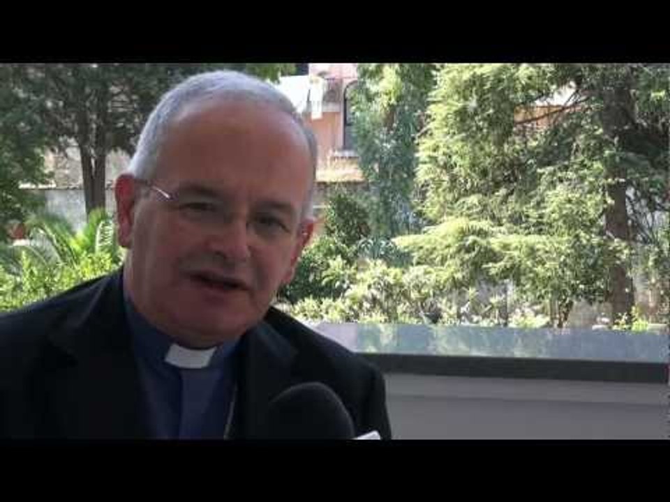 Aversa (CE) - Terra dei Fuochi, intervista al vescovo Spinillo (21.07.12)