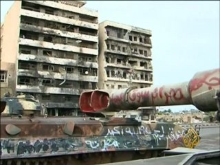 تأخر إعادة تأهيل المباني المتضررة في الثورة الليبية