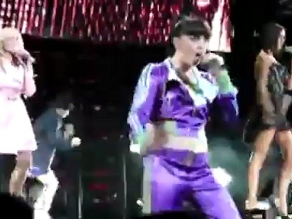 Victoria Beckham's Spice Girls Demand