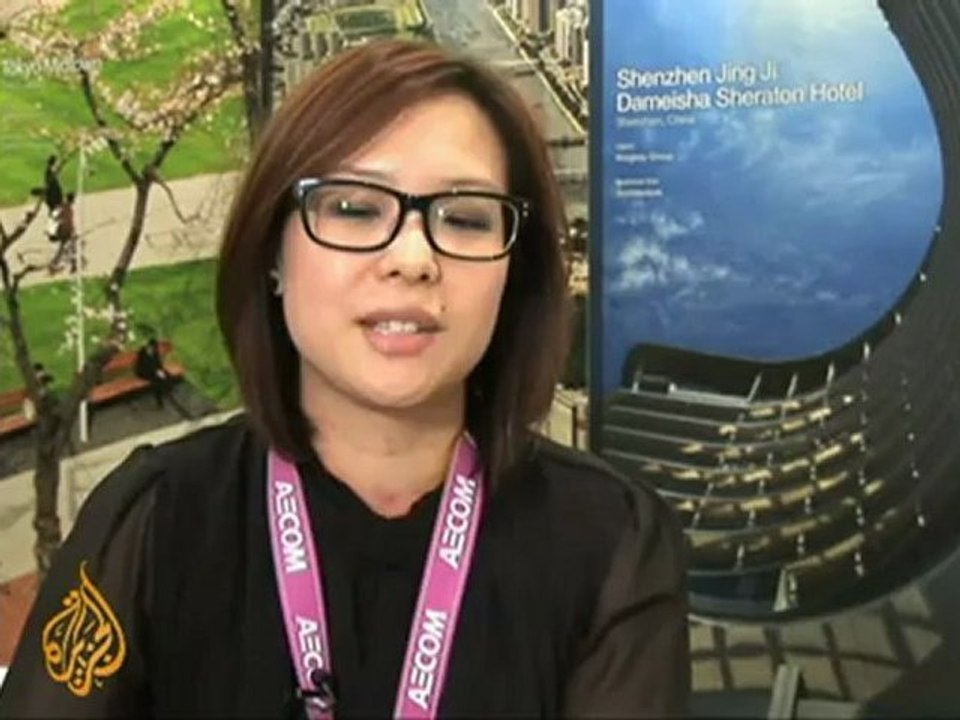 Foreign workers flock to Hong Kong