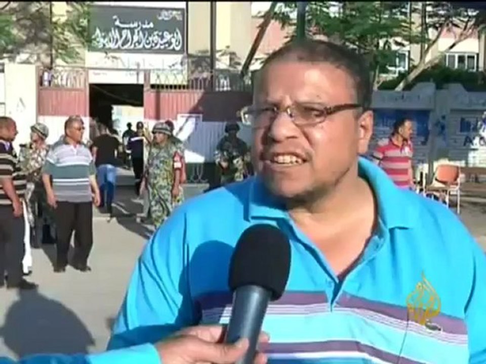 اقتراع الناخبين بجولة الإعادة في محافظة السويس