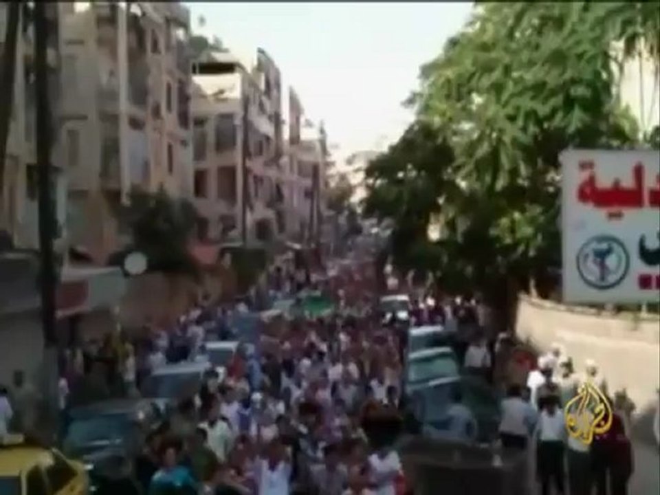 تسعون قتيلا على أيدي قوات النظام السوري