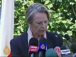 Protesters heckle French minister in Gaza