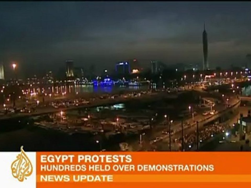 Hundreds held in Egypt protests