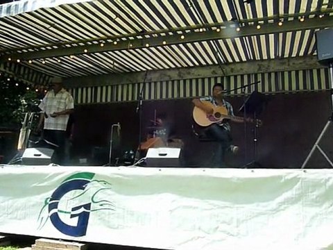 fete de la motos le 30 juin et 1 juillet 2012 ( a coussainville 95 )