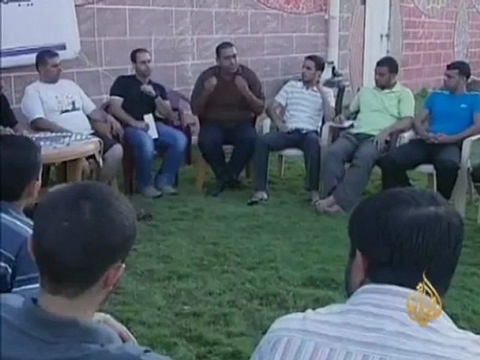 مخيم شبابي في غزة لتقريب وجهات النظر