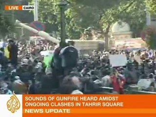 Guns fired in Tahrir Square