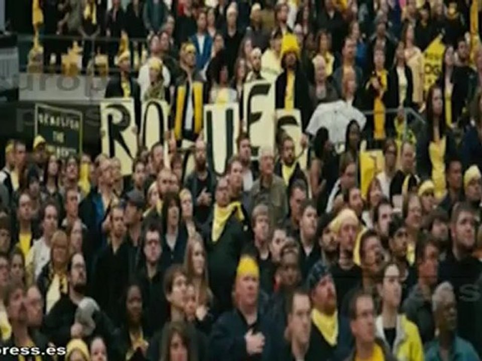 El nuevo Superman, entre lo divino y lo humano