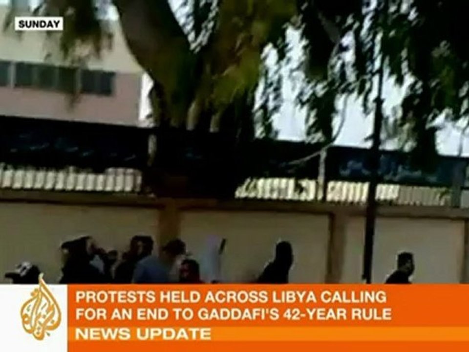 Protests, "riots" and shooting in Tripoli