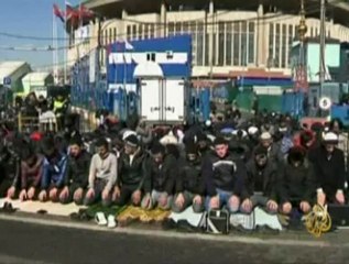 مليوني مسلم في موسكو يعانون من قلة المساجد