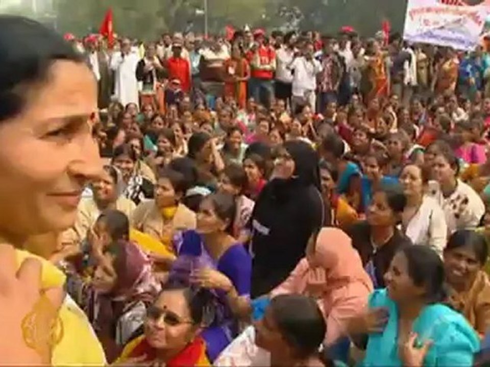 Food rots as Indians go hungry