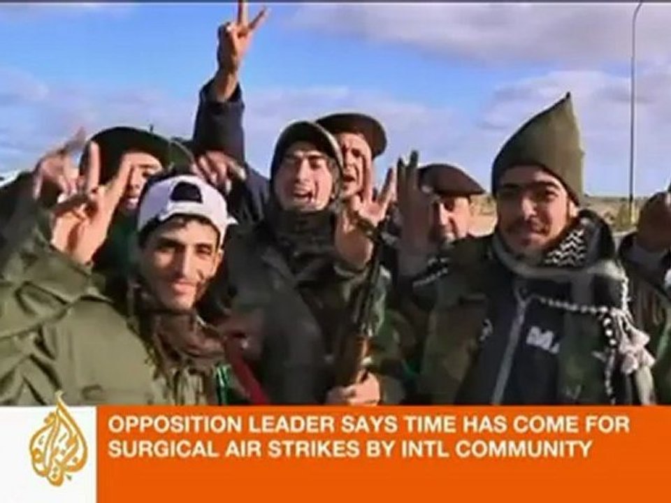 Battles continue in Libya