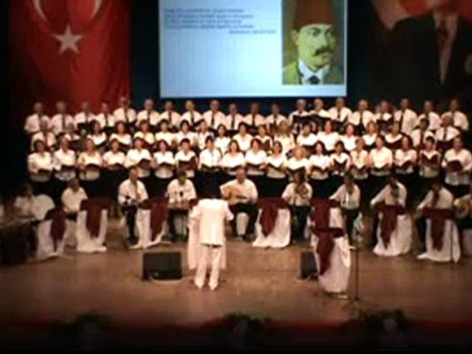 UŞŞAK FASLI-Nyz Az.De.Saz semai-Yıllar ne çabuk-Esiri zülfünüm ey yüzü mahım