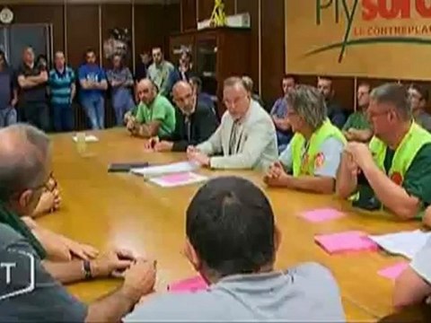 Plysorol : Les salariés mettent la pression (Vendée)