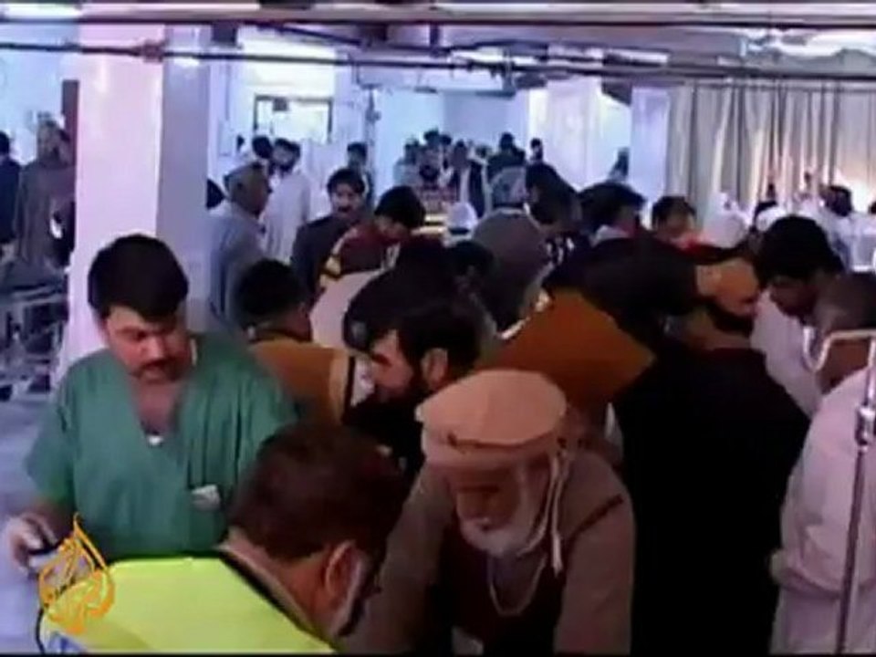 Pakistan blast kills dozens