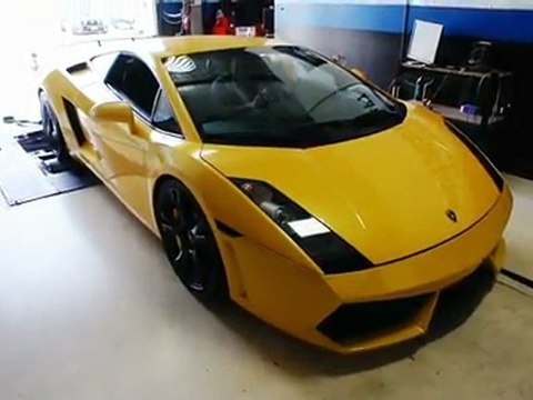 Girl in a 1200HP Twin Turbo Lamborghini Gallardo