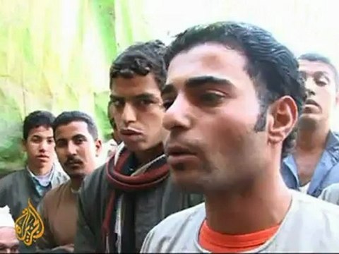 Muslims, Copts aim to ease tensions in Egypt