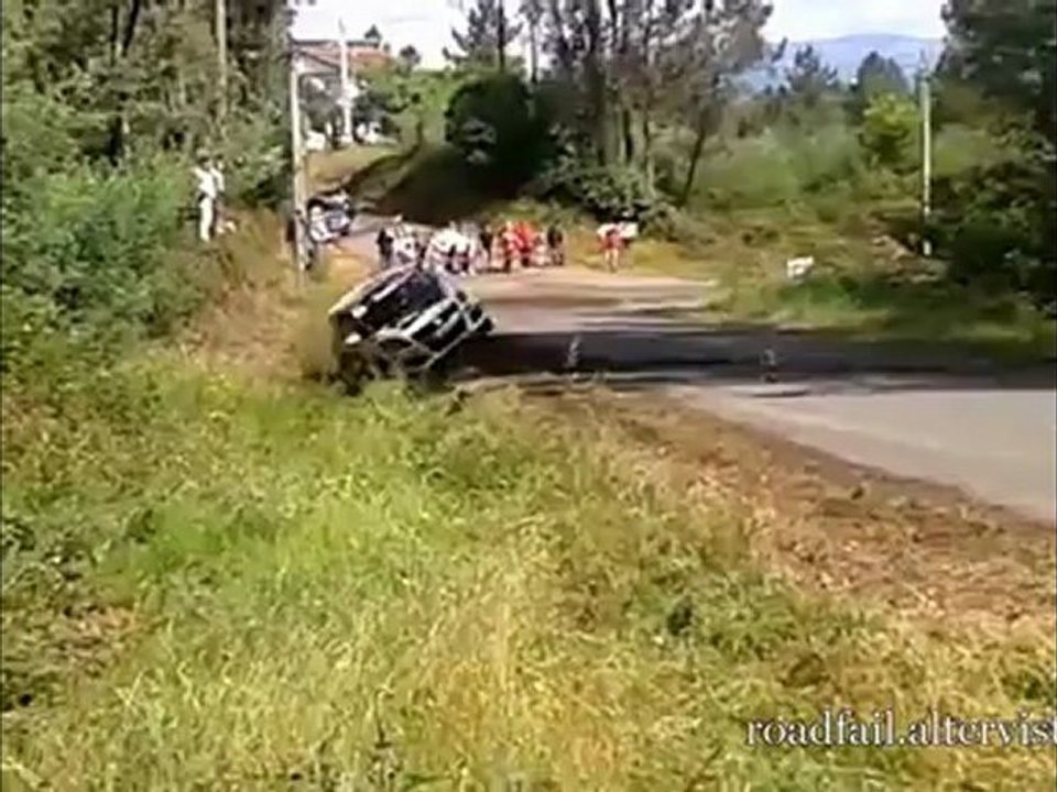 Rally Car Crash Compilation 2012 (6)