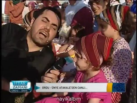 4 Medinenin gülü Minik kız ORDU Ramazan İftar zamanı 2012 STV