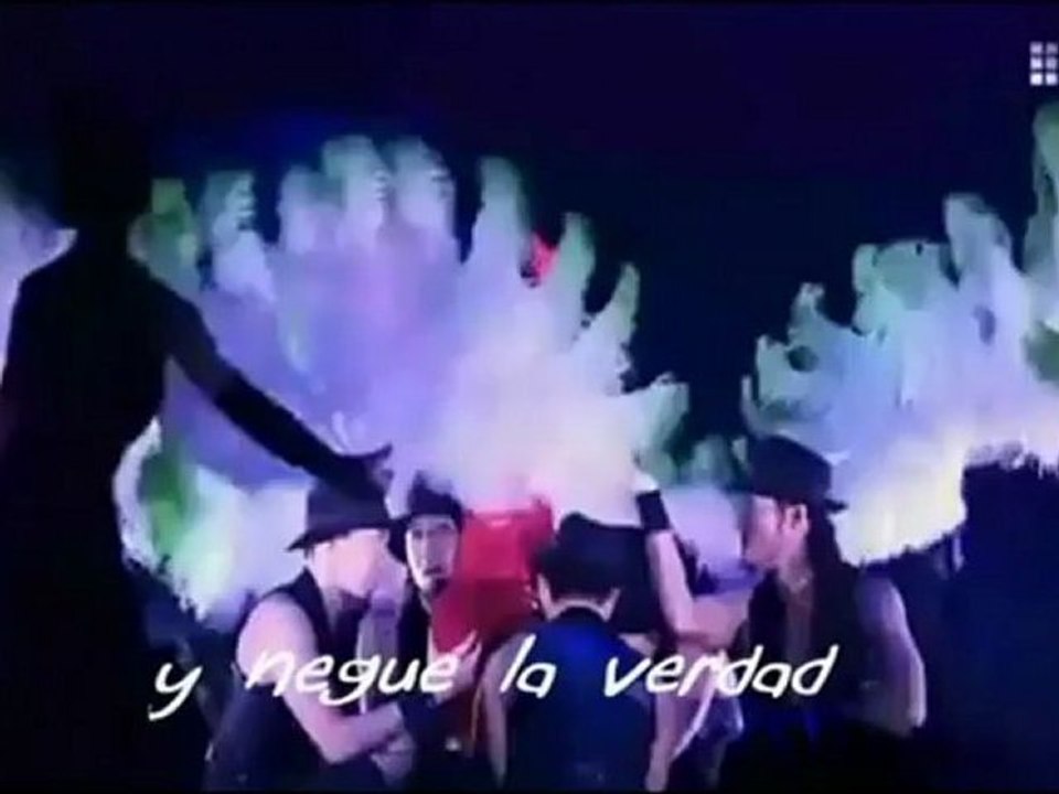 Ayumi Hamasaki green con subst esp.