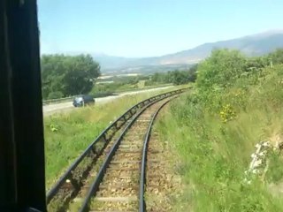 poste de conduite train jaune