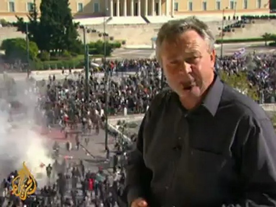 Greek parliament approves austerity plans