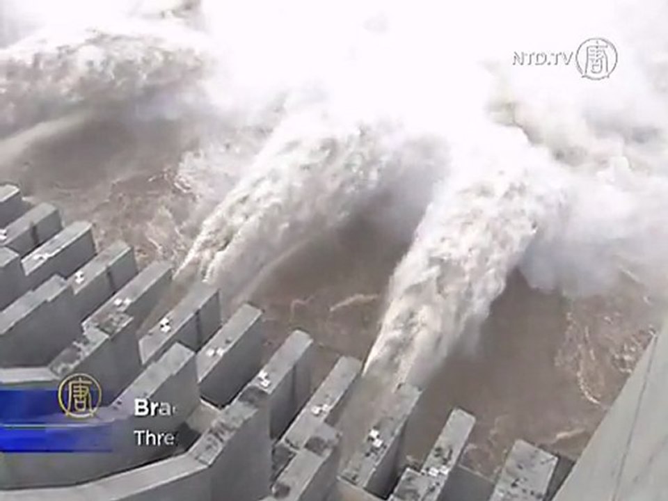China's Three Gorges Dam Braces for Flood Peak