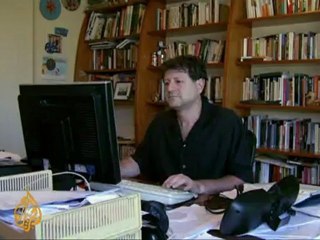 Argentina to cut government subsidies