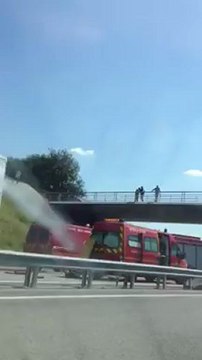 Accident sur l'A29 impliquant deux poids-lourds