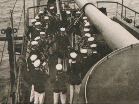 Hymne de l'Infanterie de Marine Aux Avant-postes Musique des Equipages de la Flotte de Brest