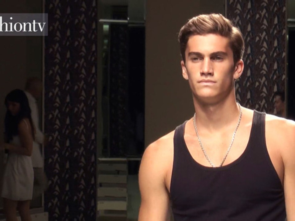 Ermenegildo Zegna Men Spring 2013 Backstage | FashionTV