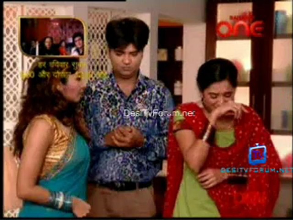 Jhilmil Sitaron Ka Aangan Hoga 25th July 2012 Video Watch