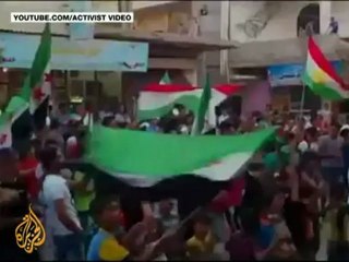 Syrian rebels seize key border points