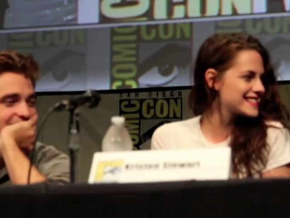 Kristen Stewart 'Cheats on Robert Pattinson'?