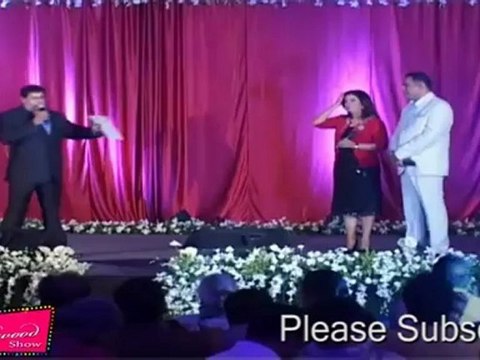 Boman Irani goes Nude-Farah Khan