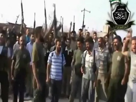 Syria فري برس حمص كتائب الفاروق في الرستن تصد هجوم لعصابات الأسد و توقع فيهم خسائر كبيرة 25 7 2012 Homs