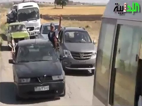Syria فري برس حلب موكب مهيب للواء التوحيد في حلب جايينك يابشار 25 7 2012 Aleppo